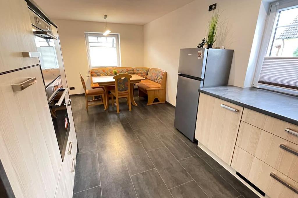 Shine Apartment Schwarzenfeld Eksteriør billede